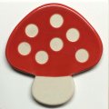 アクセサリータイル　きのこ　赤色　中サイズ