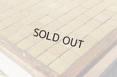 画像3: スモークガラスモザイクタイル　20ミリ角　A-20　ベージュ 