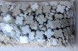 画像3: 14ミリクローバータイル　バラ石　パステルホワイト　20B (3)