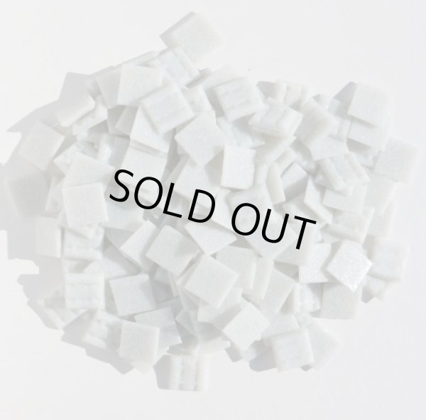 画像1: 無料！スモークガラスモザイクタイル　20ミリ角　バラ　500ｇ袋入り　A-05 (1)