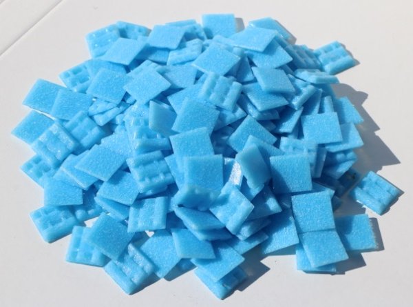 画像2: 無料！スモークガラスモザイクタイル　20ミリ角　バラ　500ｇ袋入り　A-03 (2)