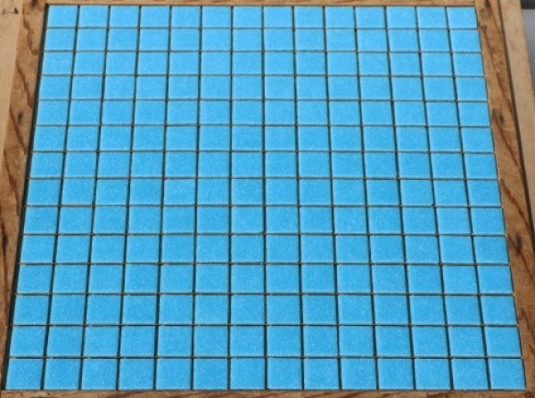 画像5: スモークガラスモザイクタイル　20ミリ角　A-03　スカイブルー (5)