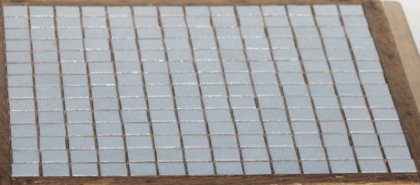 画像4: スモークガラスモザイクタイル　20ミリ角　A-05　淡グレー (4)