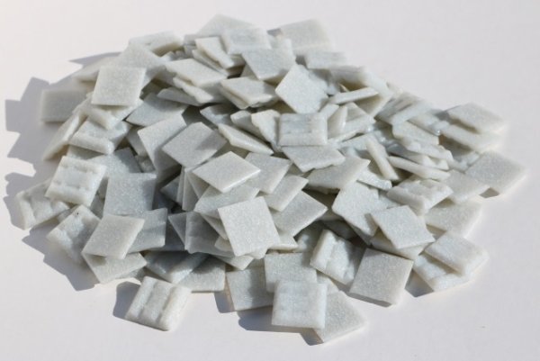 画像2: 無料！スモークガラスモザイクタイル　20ミリ角　バラ　500ｇ袋入り　A-05 (2)