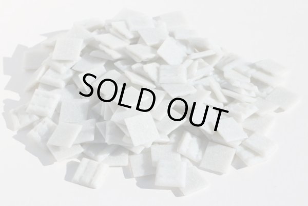 画像2: 無料！スモークガラスモザイクタイル　20ミリ角　バラ　500ｇ袋入り　A-05 (2)