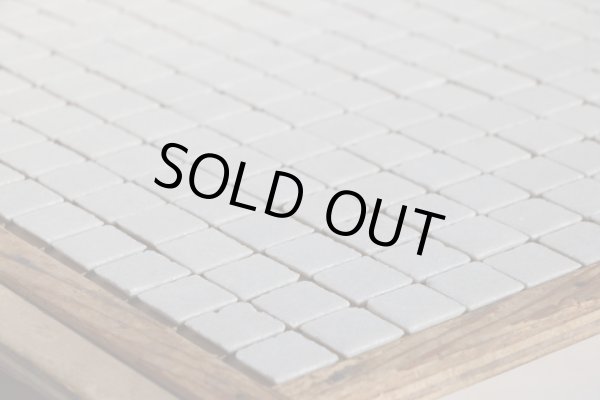 画像3: スモークガラスモザイクタイル　20ミリ角　A-02　薄灰色 (3)