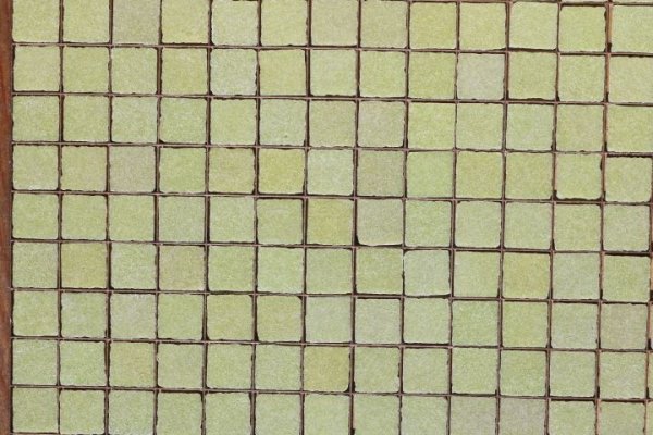 画像6: スモークガラスモザイクタイル　20ミリ角　A-50　ヒワグリン色  (6)