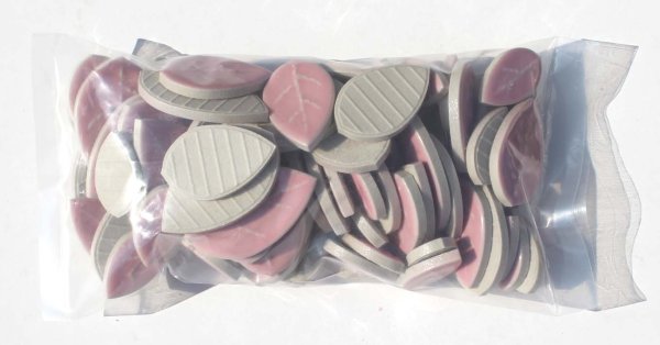 画像2: タイル　クラフトリーフ　紅色　５００ｇ　バラ石　F601A (2)