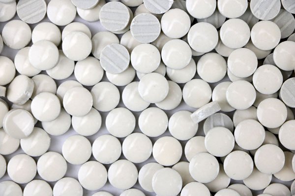 画像4: キュートな10ミリ丸タイル　バラ  3A (4)