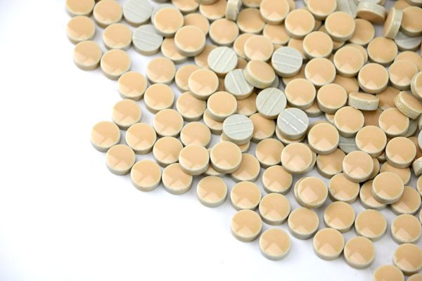 画像3: キュートな10ミリ丸タイル　バラ  3C (3)