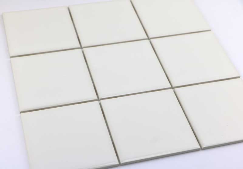 当社の 150角 陶器質 内装壁 白ブライト P15-105